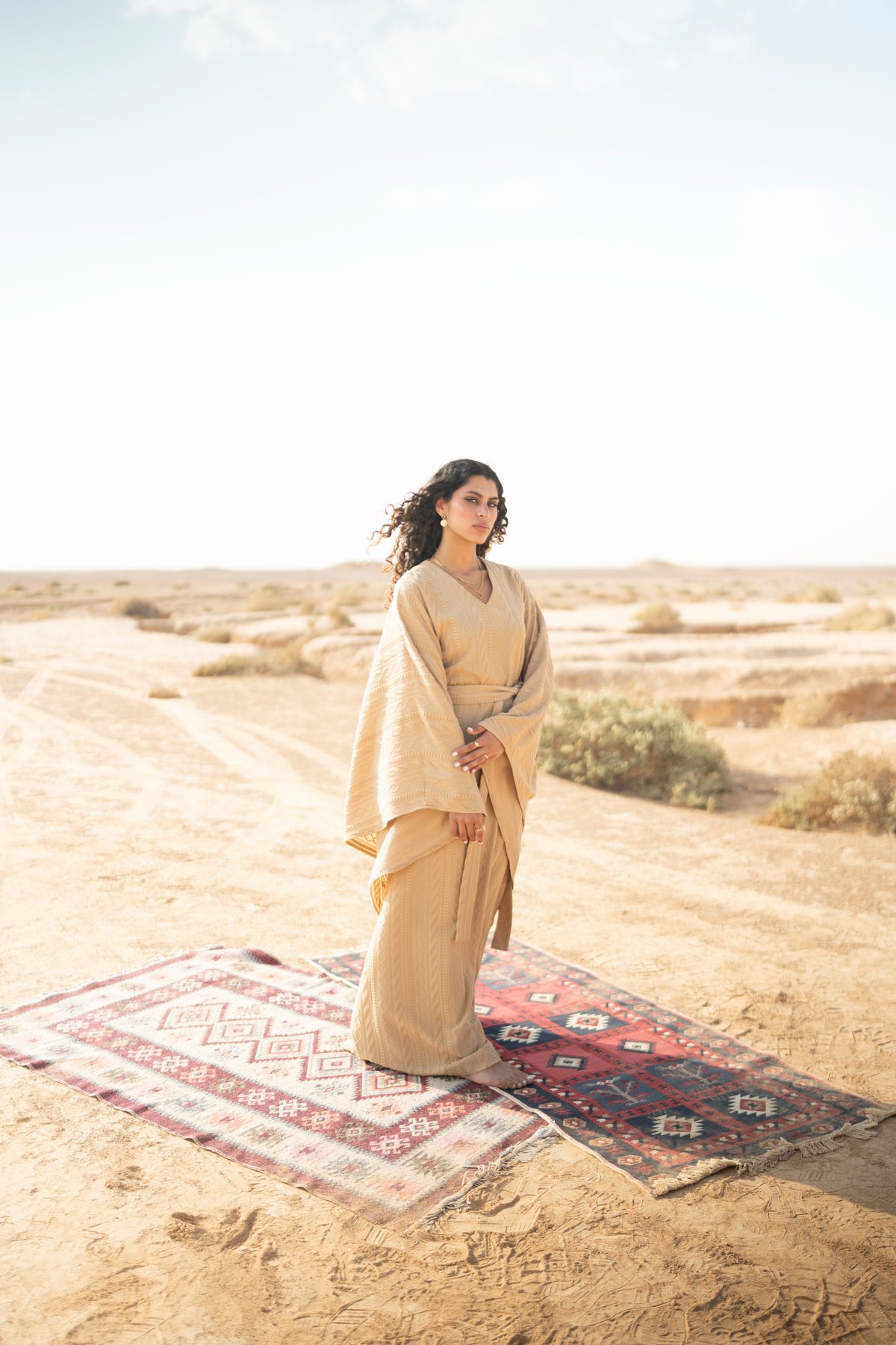 LINEN · wide on kilim, desert vista
